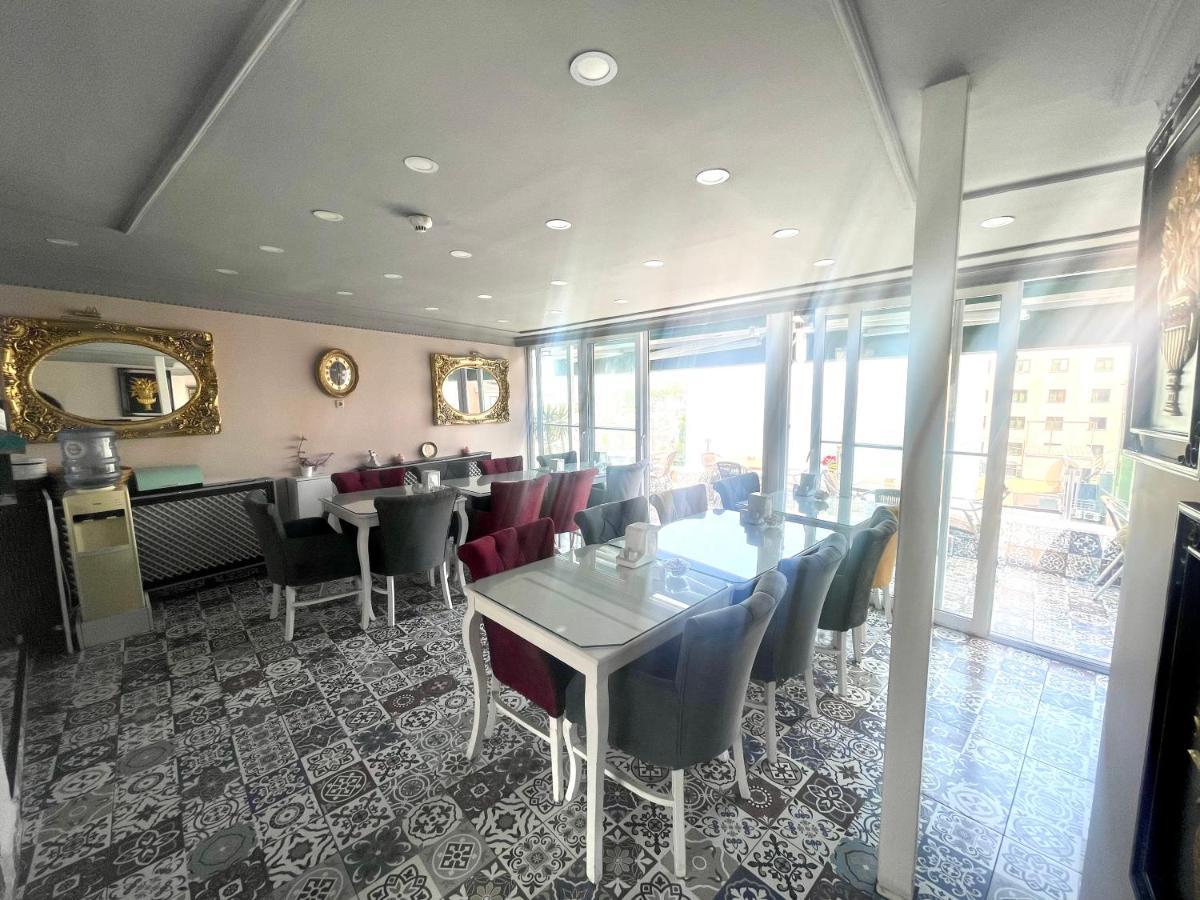 Grand Hurriyet Hotel Estambul Exterior foto