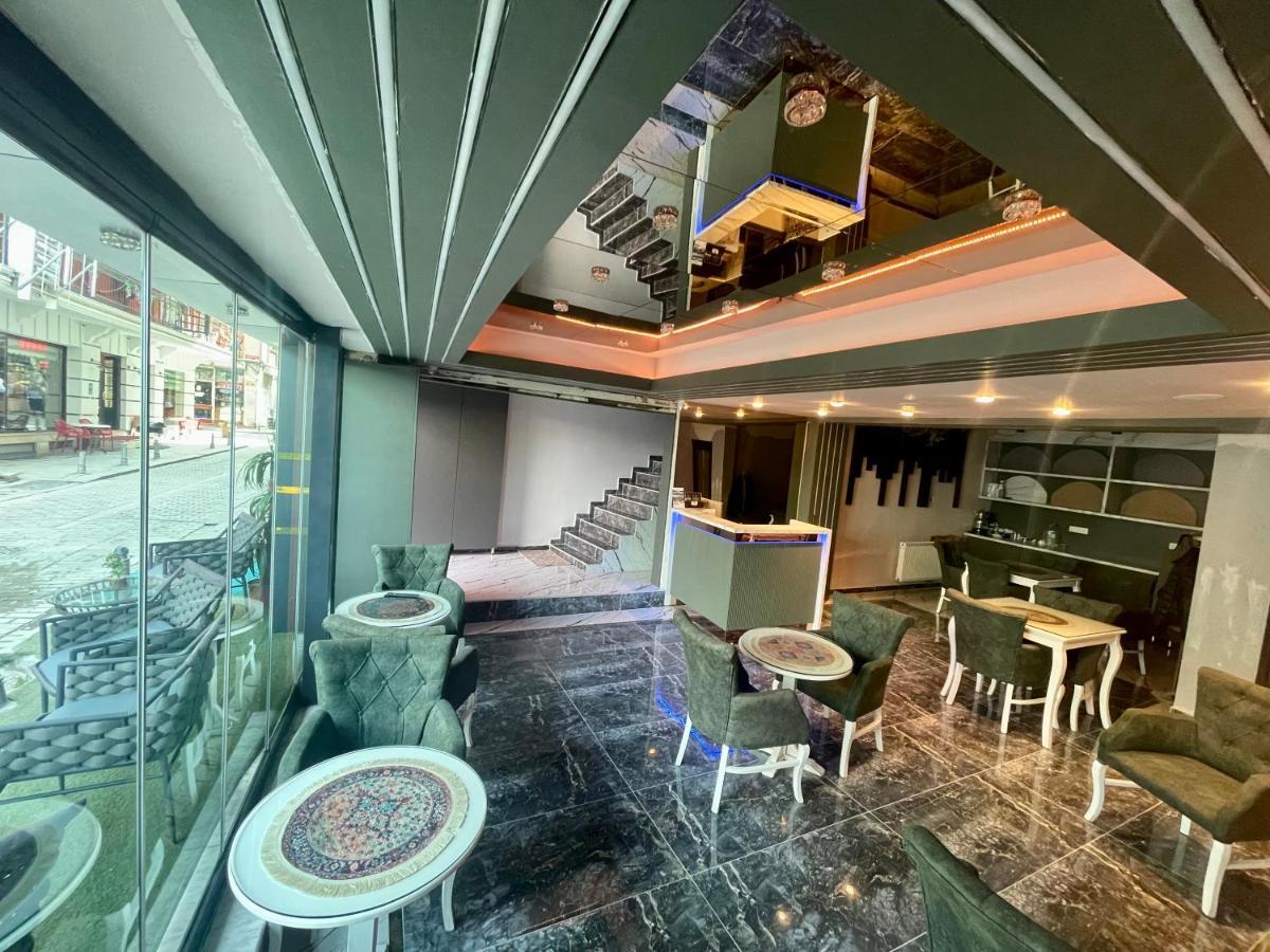 Grand Hurriyet Hotel Estambul Exterior foto