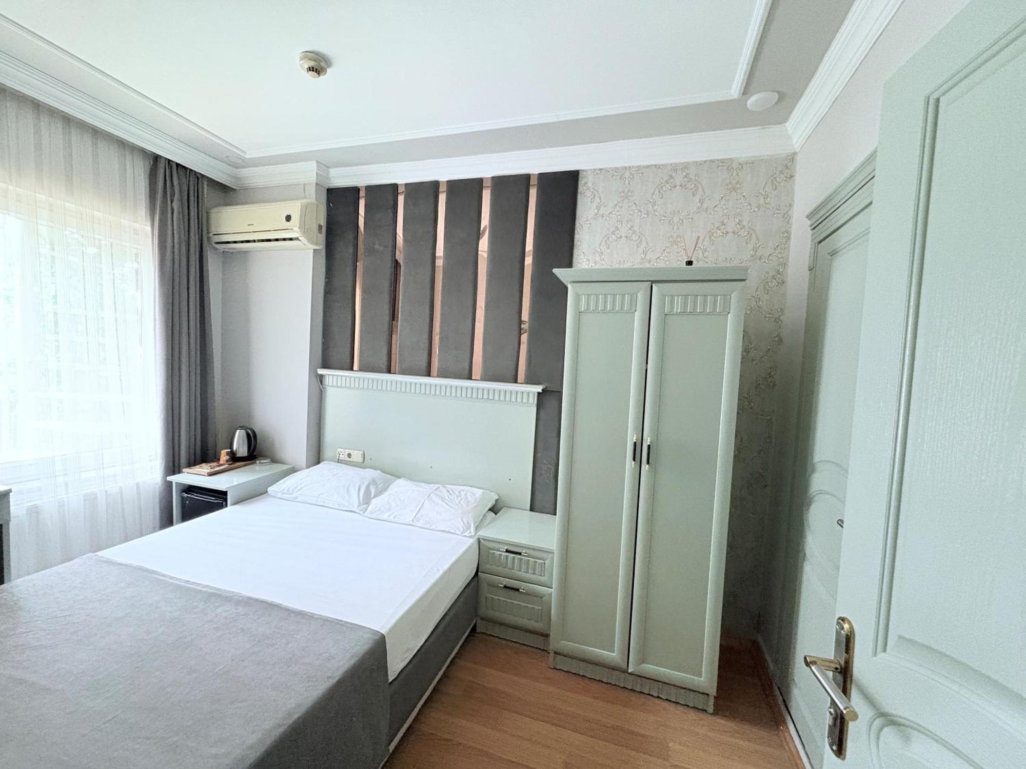 Grand Hurriyet Hotel Estambul Exterior foto